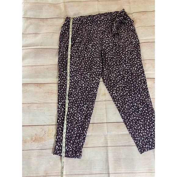 Torrid Women's Plus Size Pull On Taper Stretch Crepe High Rise Pants - 1XL - Picture 2 of 16